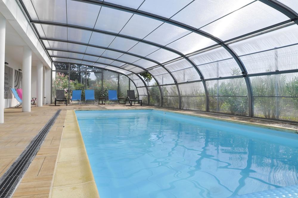 Golden Tulip Suites- 4*