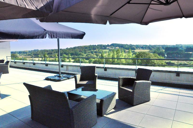 Appart hôtel Golden Tulip Suites- 4*