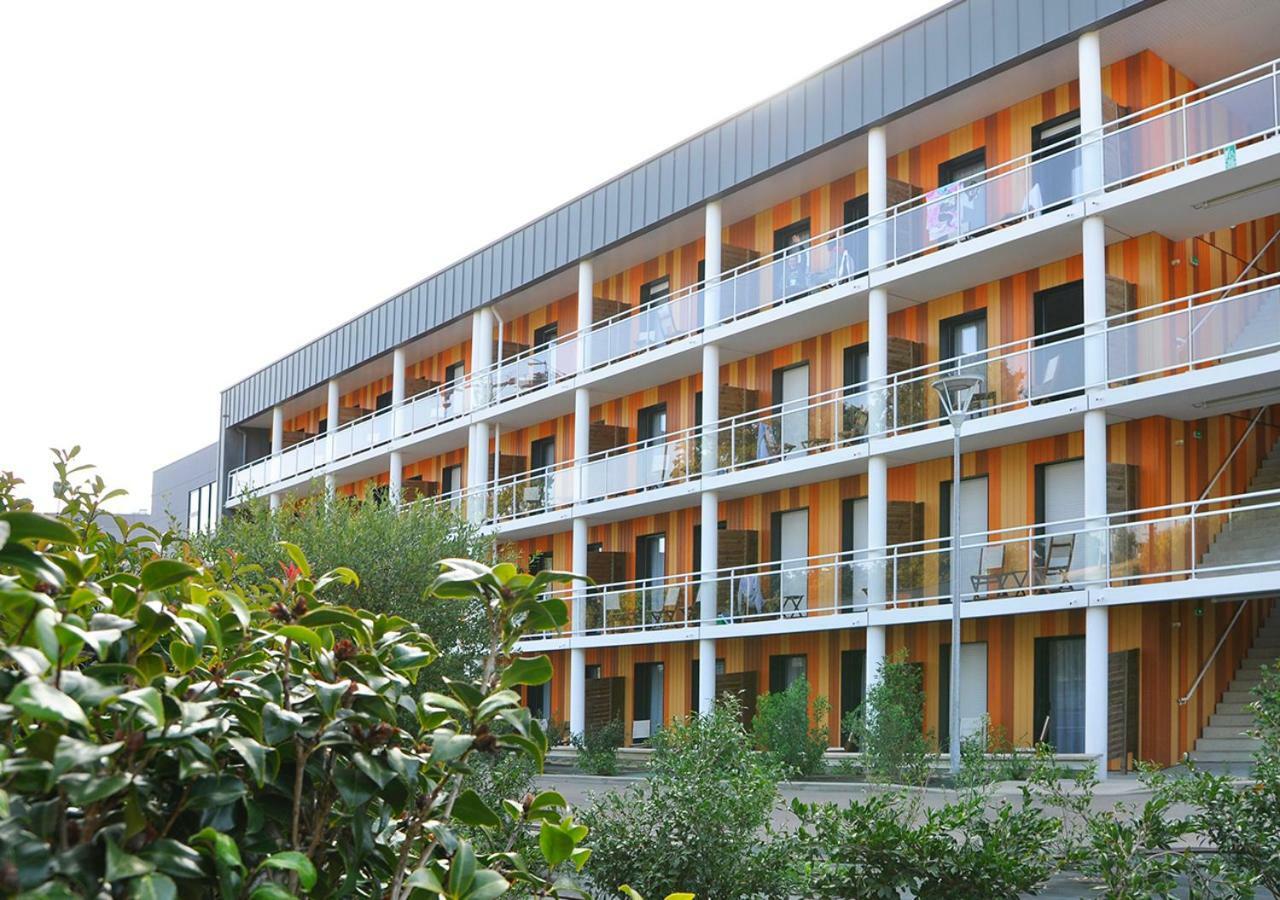 Golden Tulip Suites- 4*