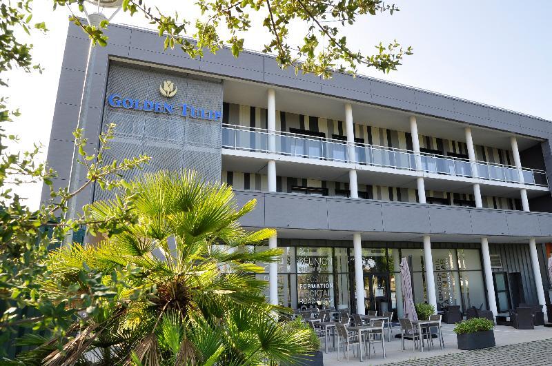 Appart hôtel Golden Tulip Suites- 4*